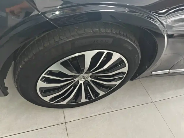 Volvo S90 — Фото автомобиля 22