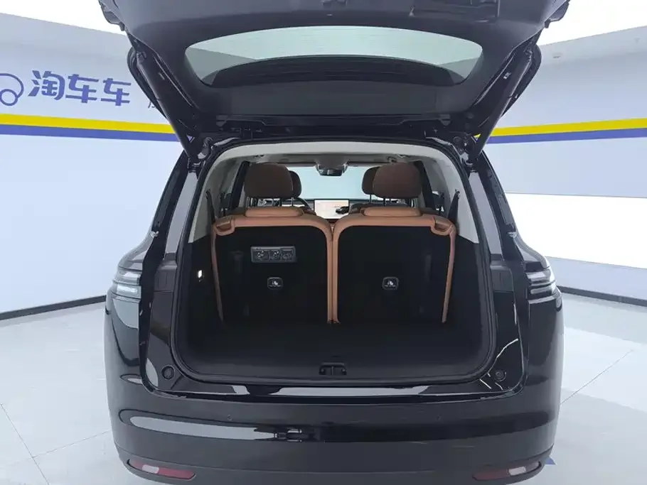 Leapmotor Leapmotor C16 2026 Model Year EREV 280 LiDAR Premium Edition 6-Seater — Фото автомобиля 4