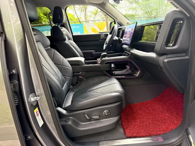 BYD FangChengBao Leopard 5 — Фото автомобиля 6