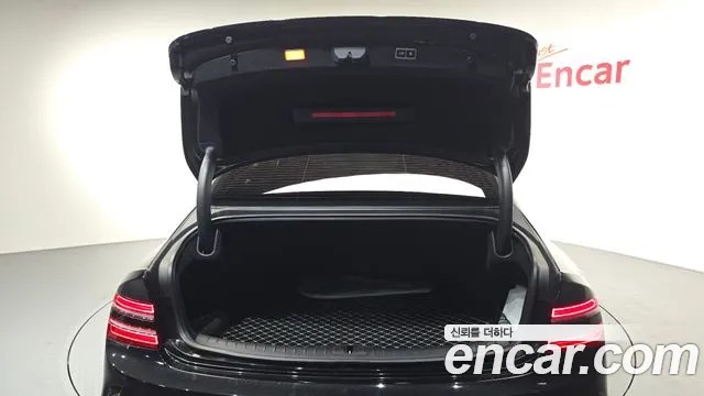 Genesis G80 RG3 — Фото автомобиля 23