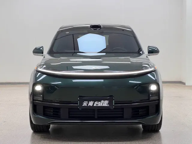 Li Auto L9 — Фото автомобиля 2