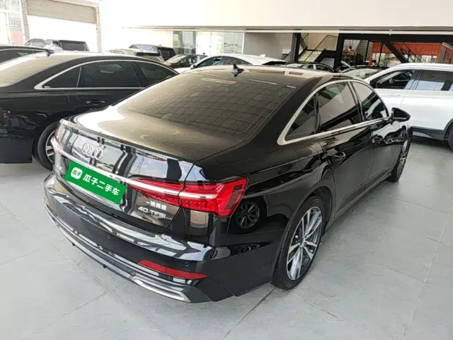 Audi A6L — Фото автомобиля 6