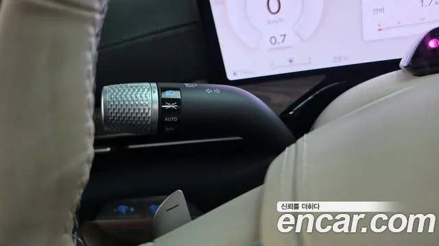 Genesis GV80 — Фото автомобиля 27
