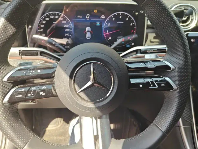 Mercedes-Benz C-Class — Фото автомобиля 15