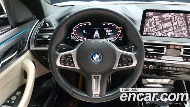 BMW iX3 G08 (2020–2024) — Фото автомобиля 13