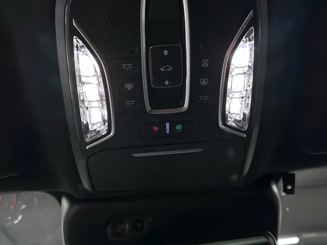 GAC Trumpchi GS8 — Фото автомобиля 20