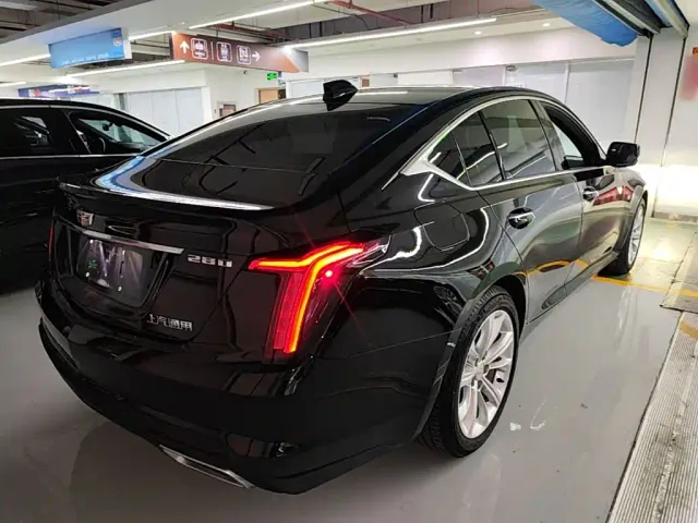 Cadillac CT5 — Фото автомобиля 6
