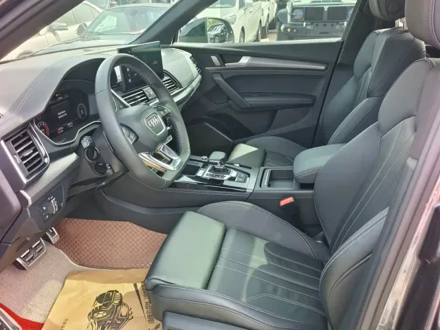Audi Q5L — Фото автомобиля 7
