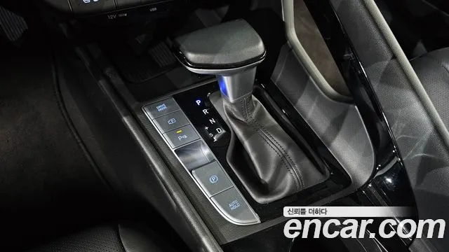 Hyundai Avante CN7 — Фото автомобиля 8