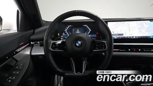 BMW 5-Series 5 серия (G60) 523d xDrive M Sport — Фото автомобиля 12