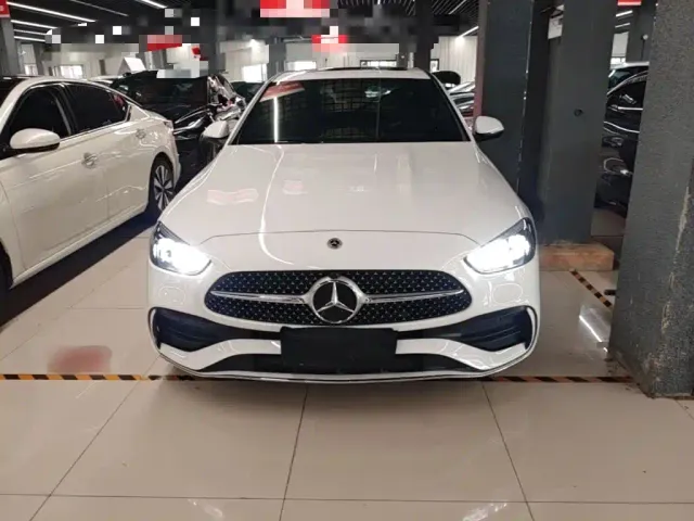 Mercedes-Benz C-Class — Фото автомобиля 2