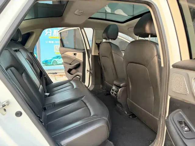 Roewe Feifan ER6 — Фото автомобиля 11