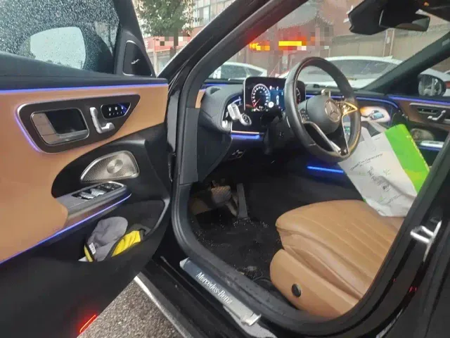 Mercedes-Benz E-Class — Фото автомобиля 13