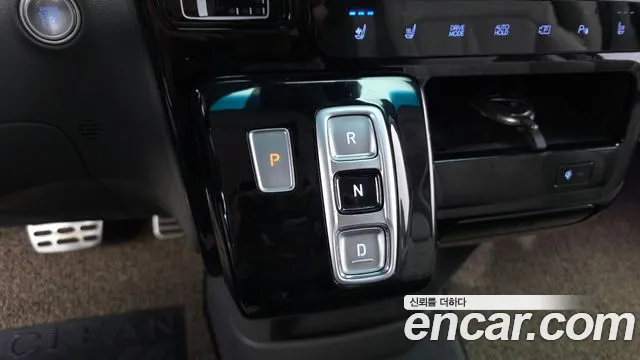 Hyundai Staria — Фото автомобиля 12