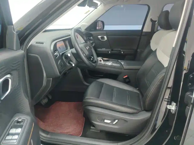 BAIC BJ30 — Фото автомобиля 9