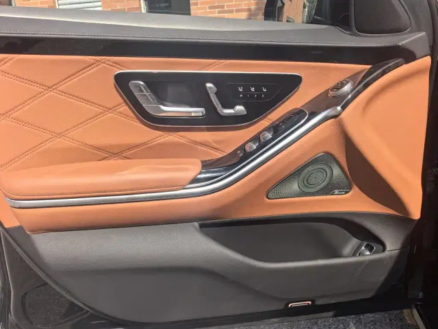 Mercedes-Benz Maybach S-Class — Фото автомобиля 28