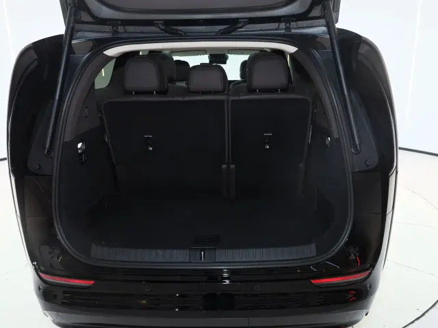 Li Auto MEGA — Фото автомобиля 15