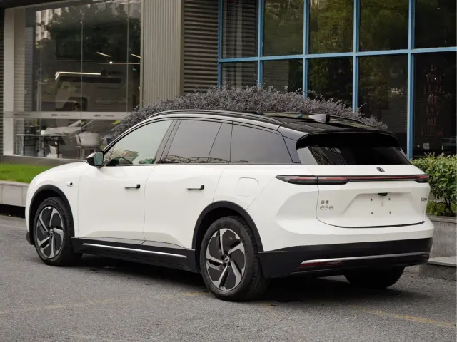 Nio ES6 — Фото автомобиля 4