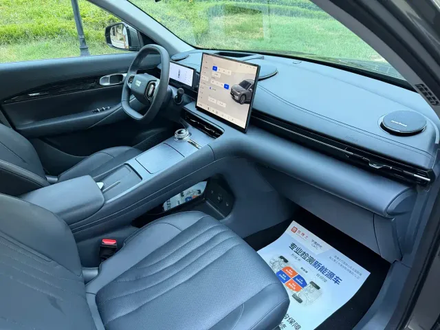 Geely Galaxy E5 — Фото автомобиля 11