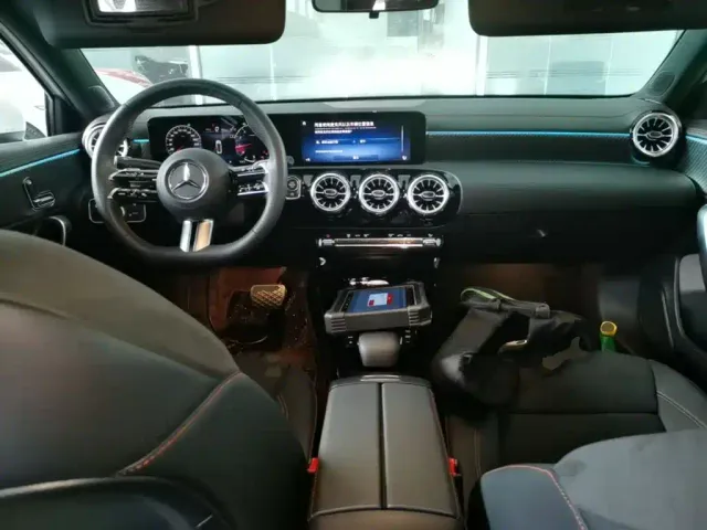 Mercedes-Benz A-Class — Фото автомобиля 9