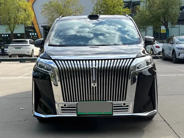 Wey Alpine — Фото автомобиля 2
