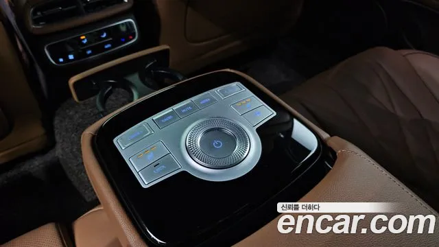 Genesis G80 RG3 — Фото автомобиля 30