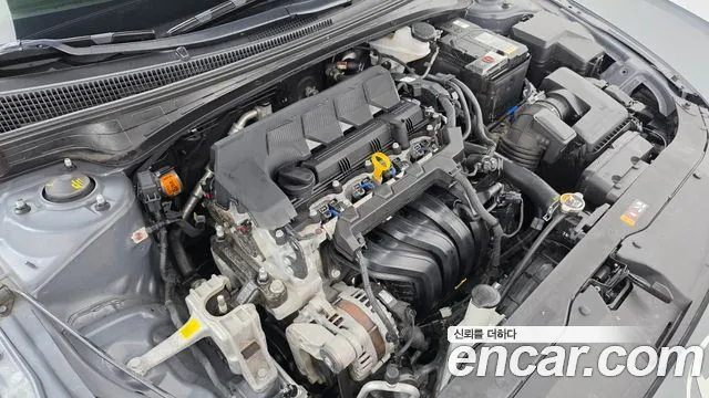 Hyundai Avante CN7 — Фото автомобиля 6