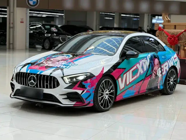 Фотография автомобиля — Mercedes-Benz A-Class AMG