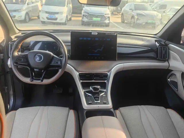 BYD Song Pro — Фото автомобиля 8