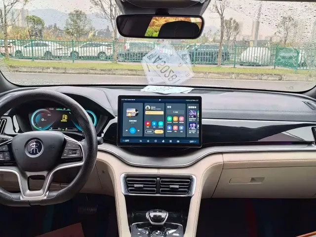 BYD Song PLUS — Фото автомобиля 11