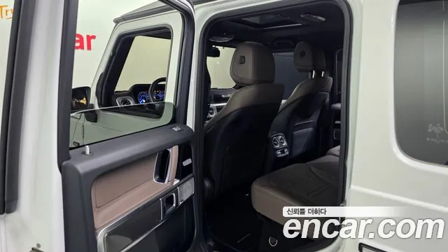 Mercedes-Benz G-Class — Фото автомобиля 20