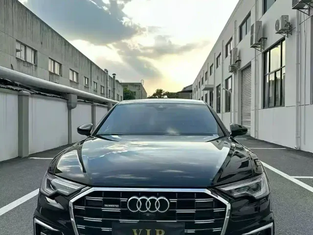 Audi A6L — Фото автомобиля 3