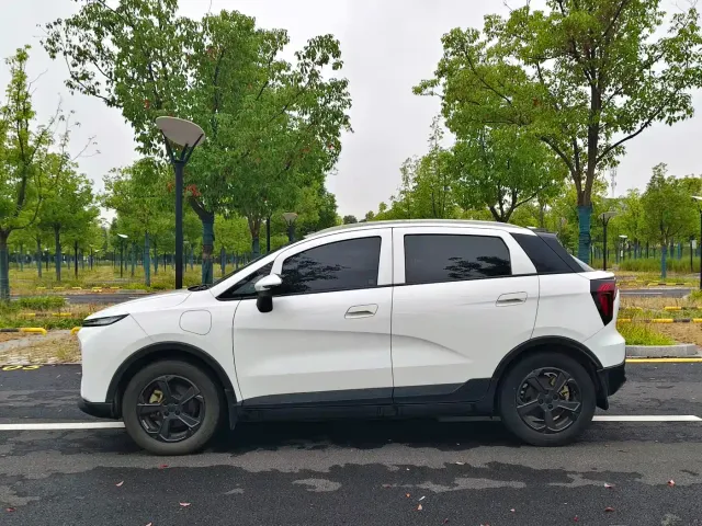 Geely Geometry E Firefly — Фото автомобиля 8