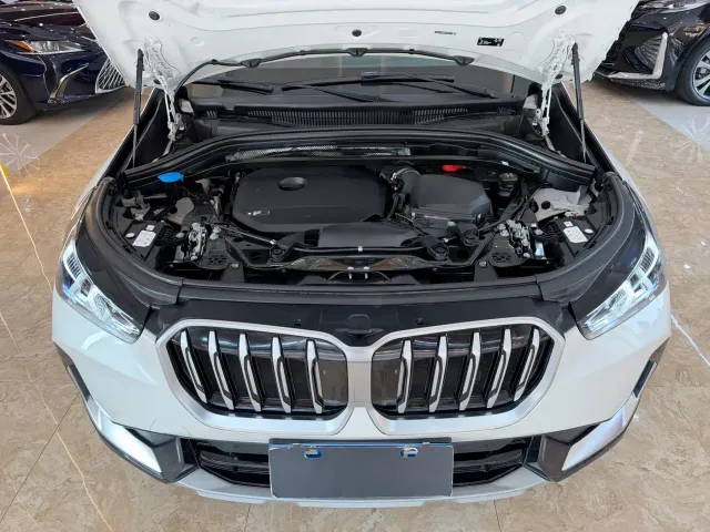 BMW X1 — Фото автомобиля 16