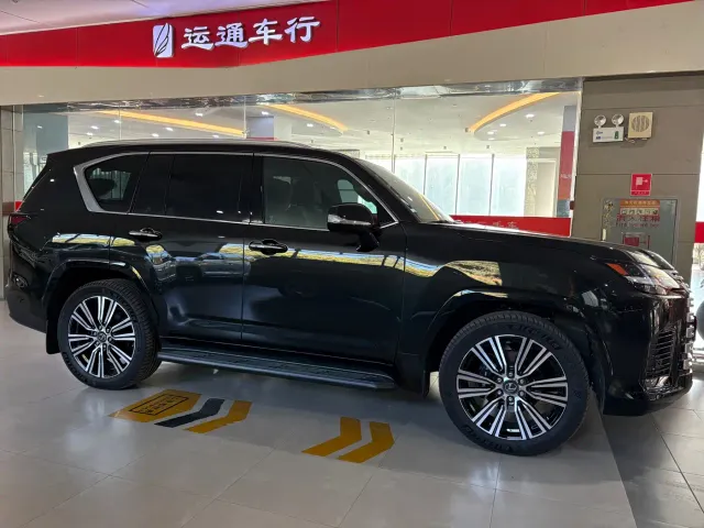 Lexus LX — Фото автомобиля 22