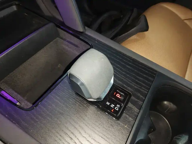Land Rover Discovery Sport — Фото автомобиля 13