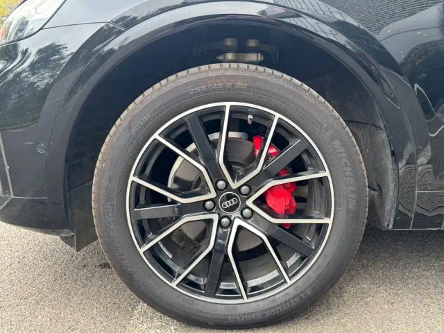 Audi Q5L Sportback — Фото автомобиля 9