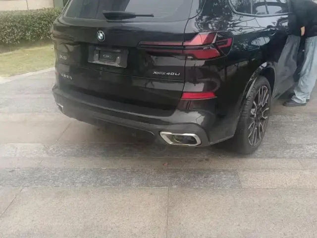 BMW X5 — Фото автомобиля 3