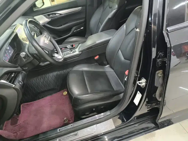 Cadillac CT5 — Фото автомобиля 14