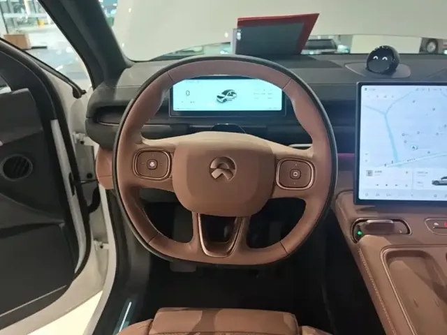 Nio EC6 — Фото автомобиля 10