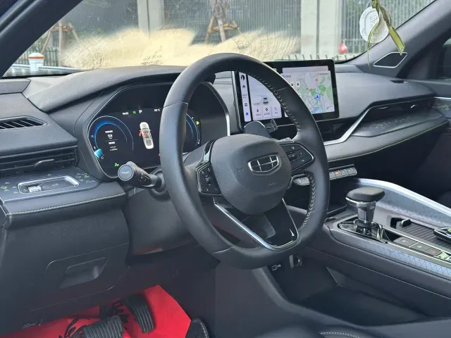 Geely Xingrui — Фото автомобиля 5