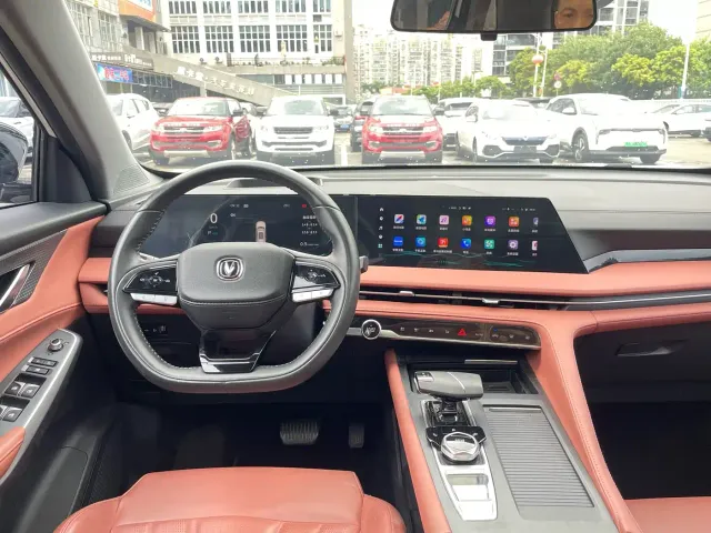 Changan CS75 Plus — Фото автомобиля 22