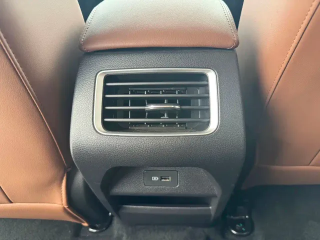 Geely Vision X6 — Фото автомобиля 18