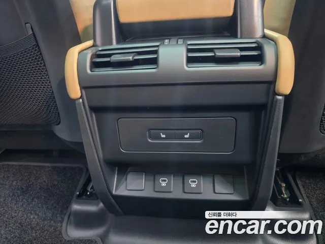 Land Rover Defender Defender (L663) 110 P300 X-Dynamic SE — Фото автомобиля 18