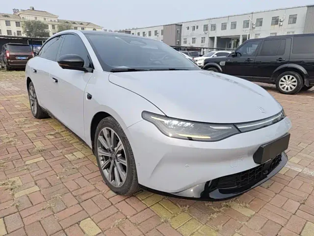 Leapmotor C01 — Фото автомобиля 3