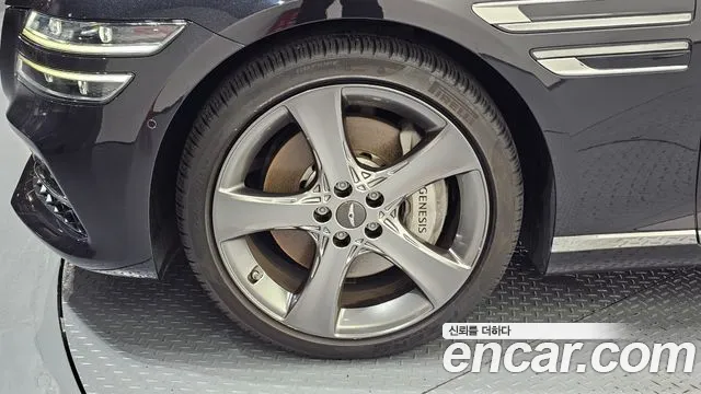 Genesis G80 RG3 — Фото автомобиля 5