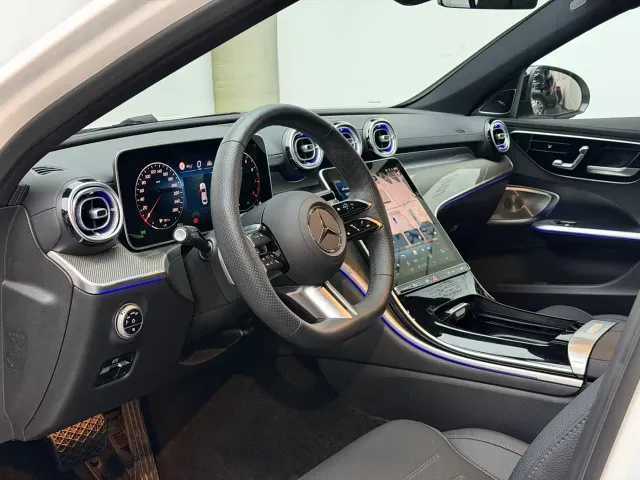 Mercedes-Benz C-Class — Фото автомобиля 16
