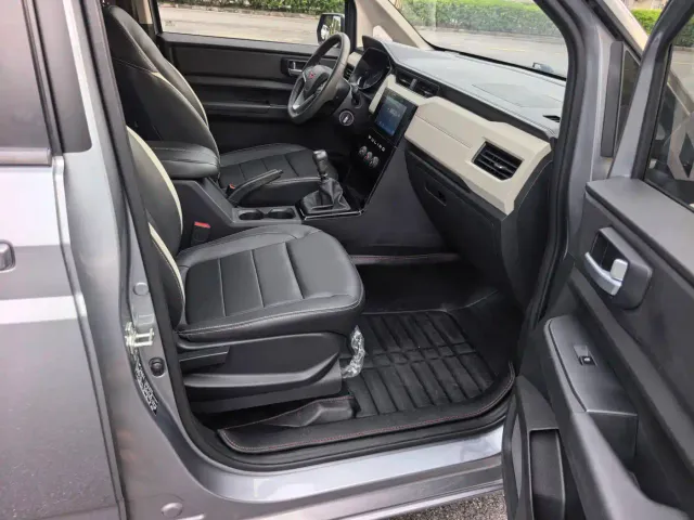 Wuling Zhengcheng — Фото автомобиля 13