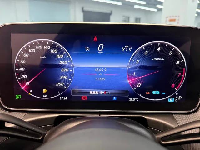 Mercedes-Benz C-Class — Фото автомобиля 7