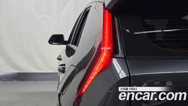 Kia Niro The All New Niro Prestige — Фото автомобиля 21